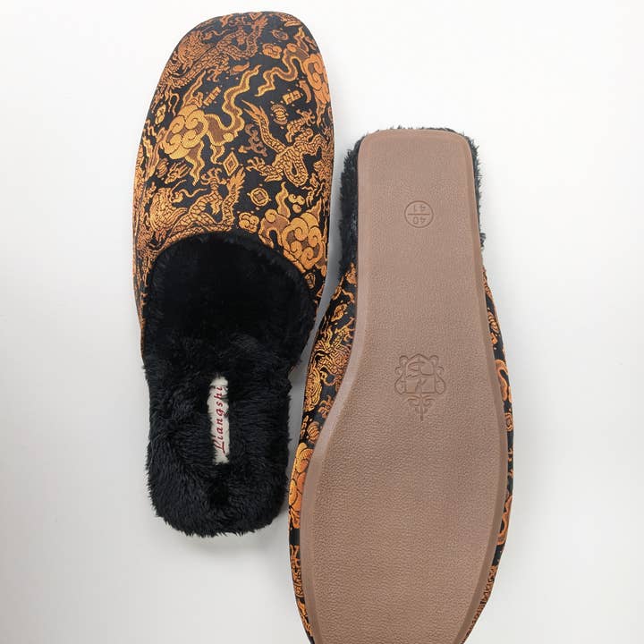 Lian Collection - Wholesale Slippers - Unisex - Unisex Embroidered Dragon Slippers – Faux Fur Lined 2