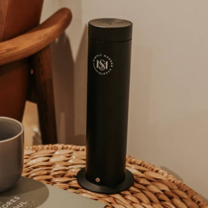 Lyxig elektrisk hemdoftspridare för wholesale av Simply Modern Scents