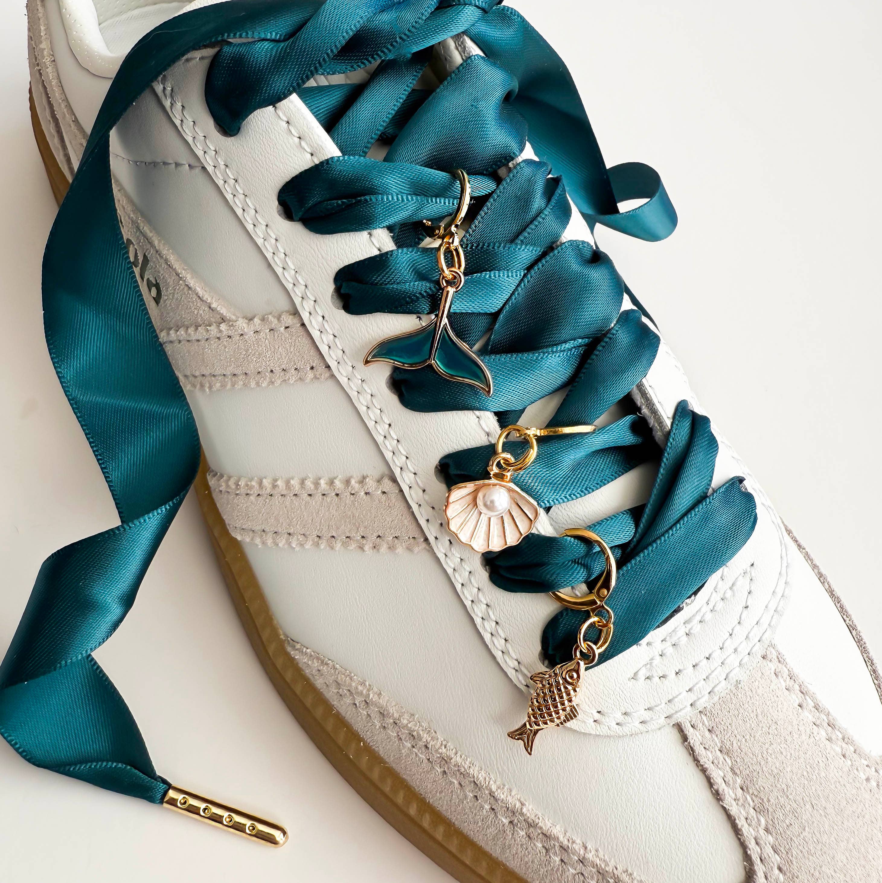 Leo & Lee Studio – Acessórios de calçado por atacado – Conjuntos de Charme e Atacadores – Acessórios para Atacadores10