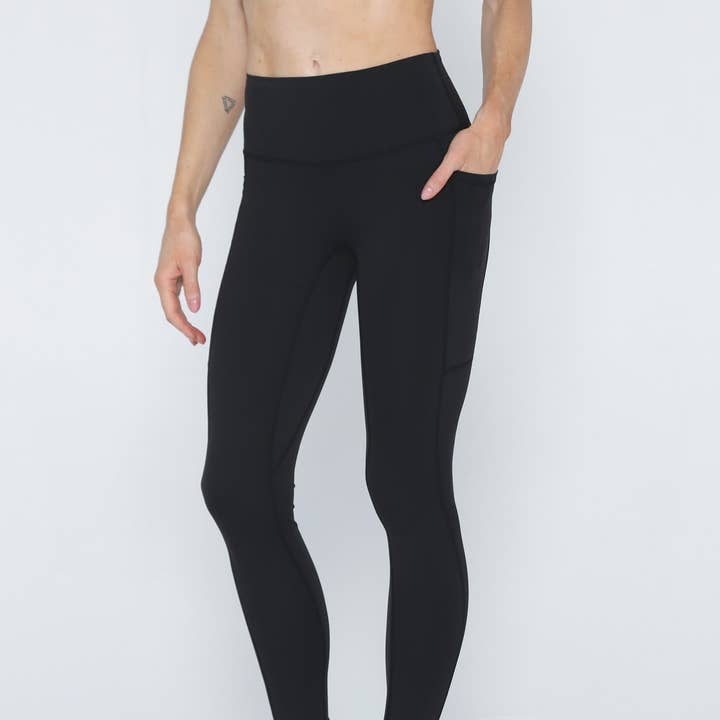 Le legging de soutien quotidien post-partum (25”) Noir pour la vente par Sweat & Milk