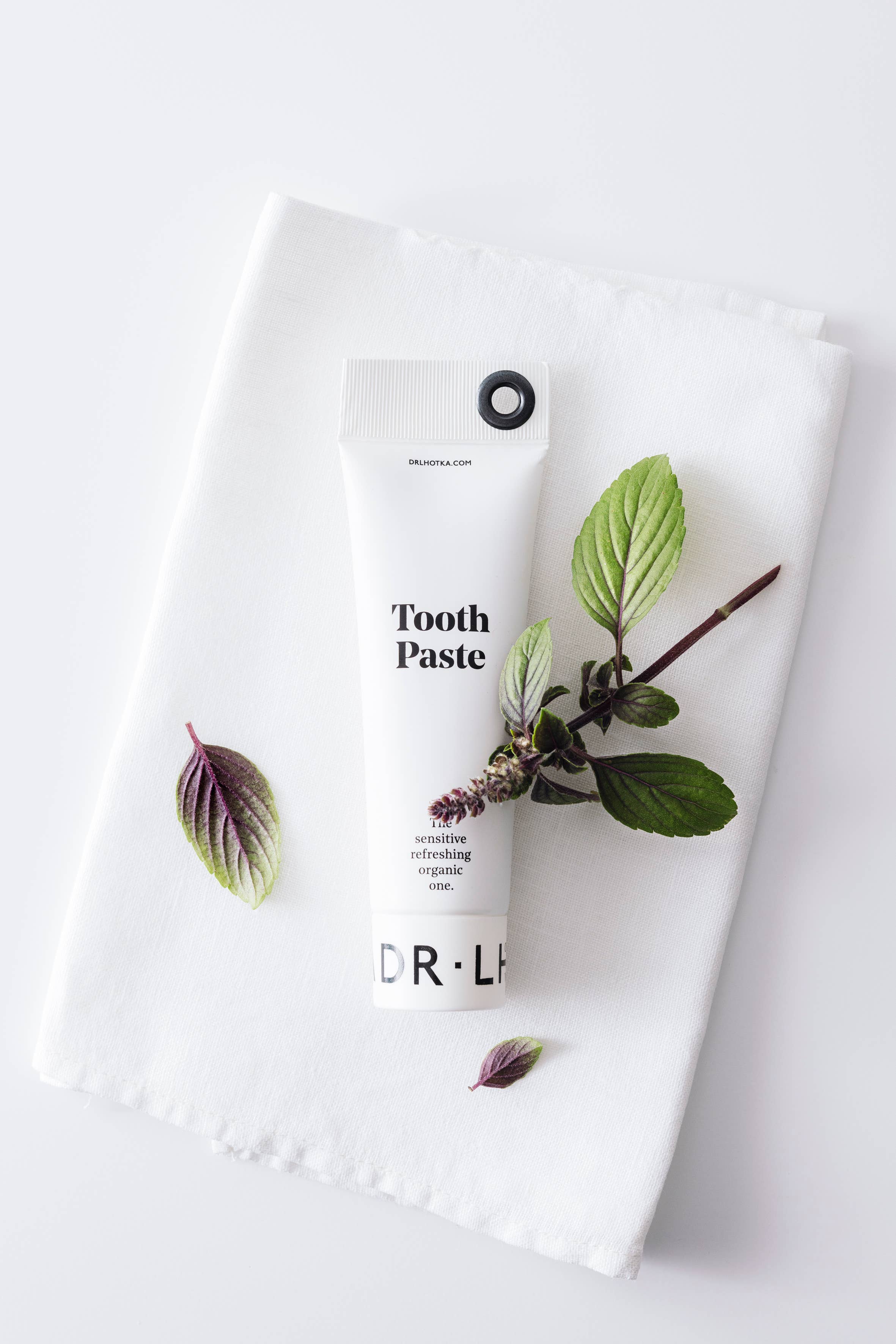 Dr. Lhotka Vienna Organics – Großhandel Zahnpasta – Bio-Zahnpasta vegan, parabenfrei, ohne Mikroplastik