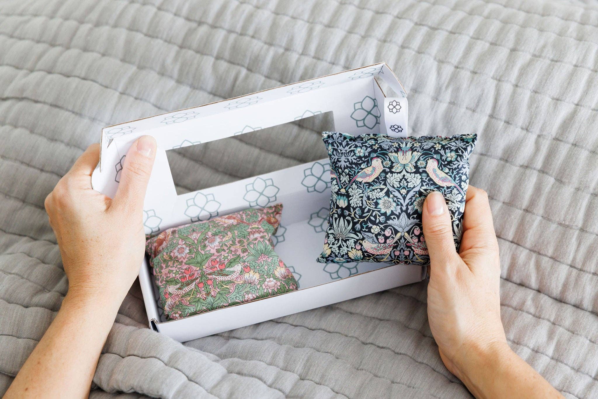 Spritz Wellness – wholesale Sachet – Lavender Sachets - Strawberry Thief3