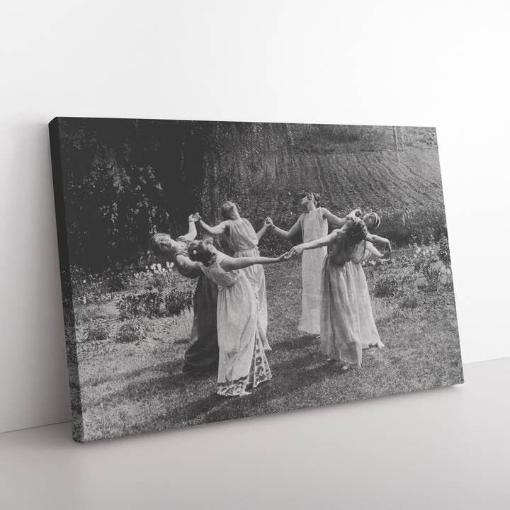 Rechteckiges Leinwandtuch „Circle of Women Dancing“ für den Großhandel von Bleak Boutique