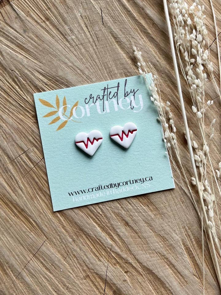 Heartbeat studs voor wholesale door Crafted by Cortney