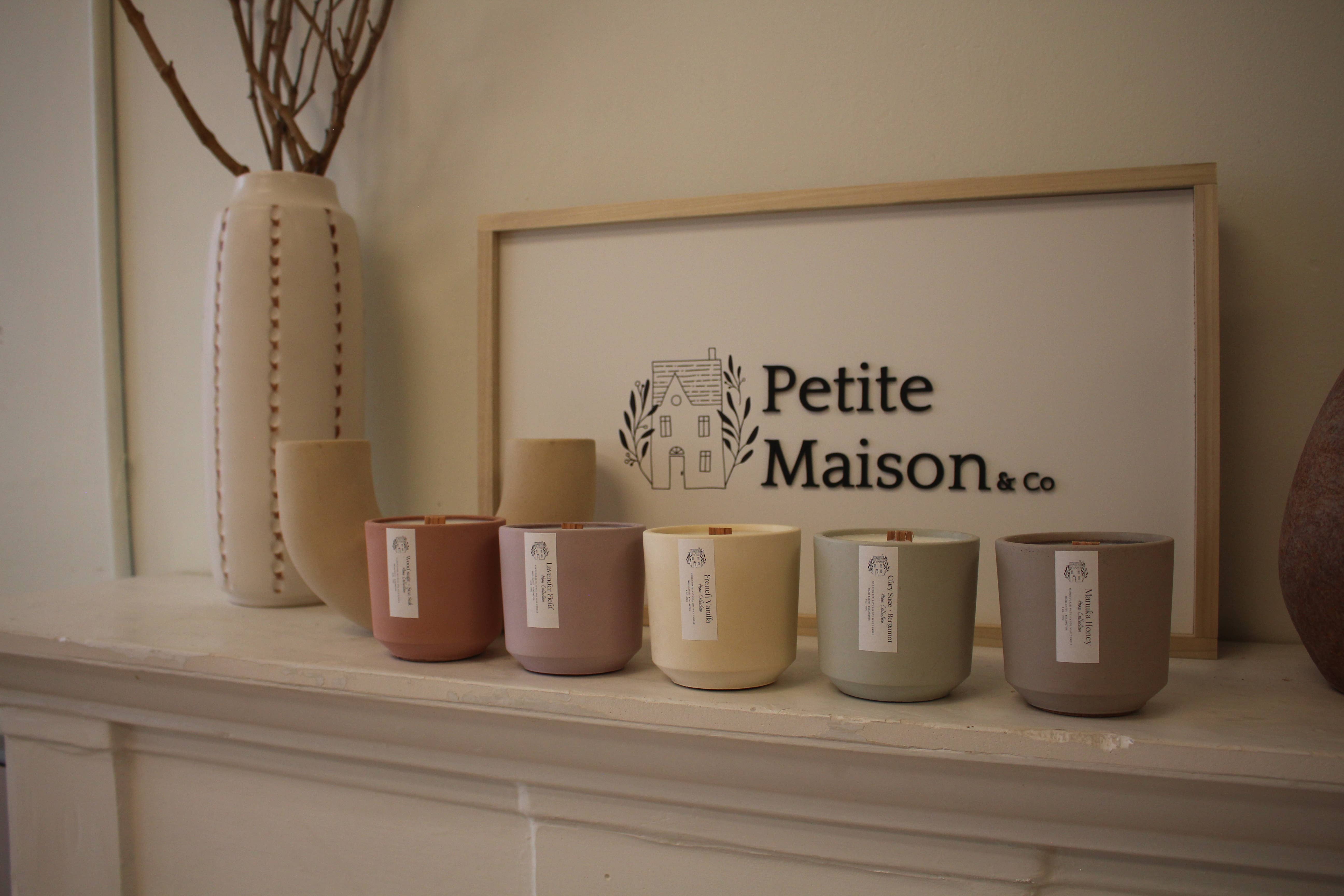 Petite Maison and Co. - Wholesale Jar/Filled Candle - Soy Candle Wax11
