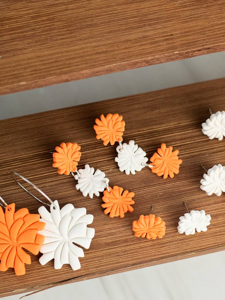 Pendenti personalizzati per squadre di cheerleading per la vendita all'ingrosso da parte di EJ Clay Co