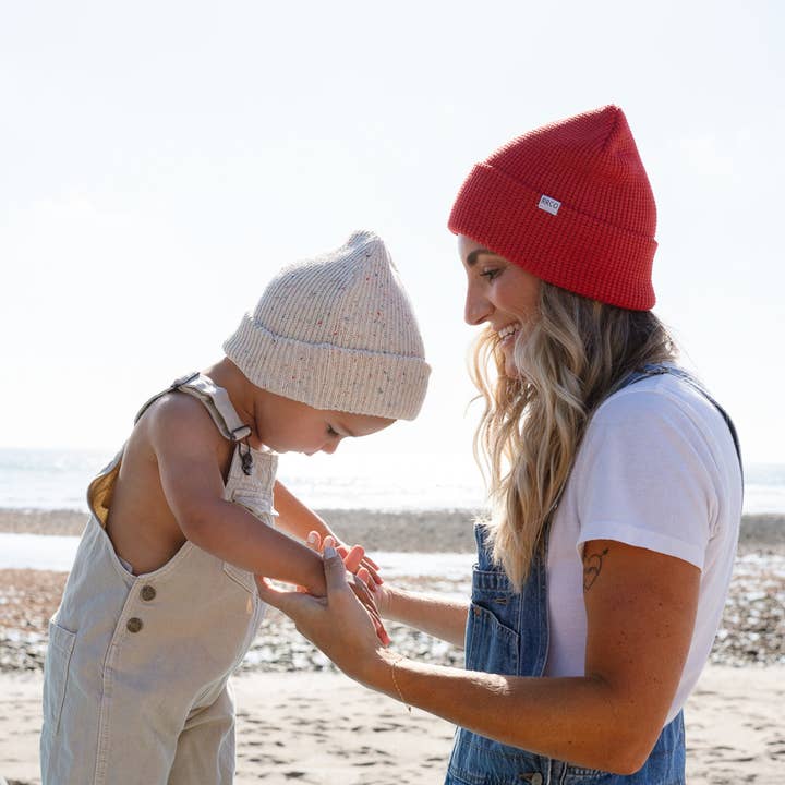 RAD RIVER CO. - Wholesale Beanie - Kids - Waffle Beanie - Scarlet2