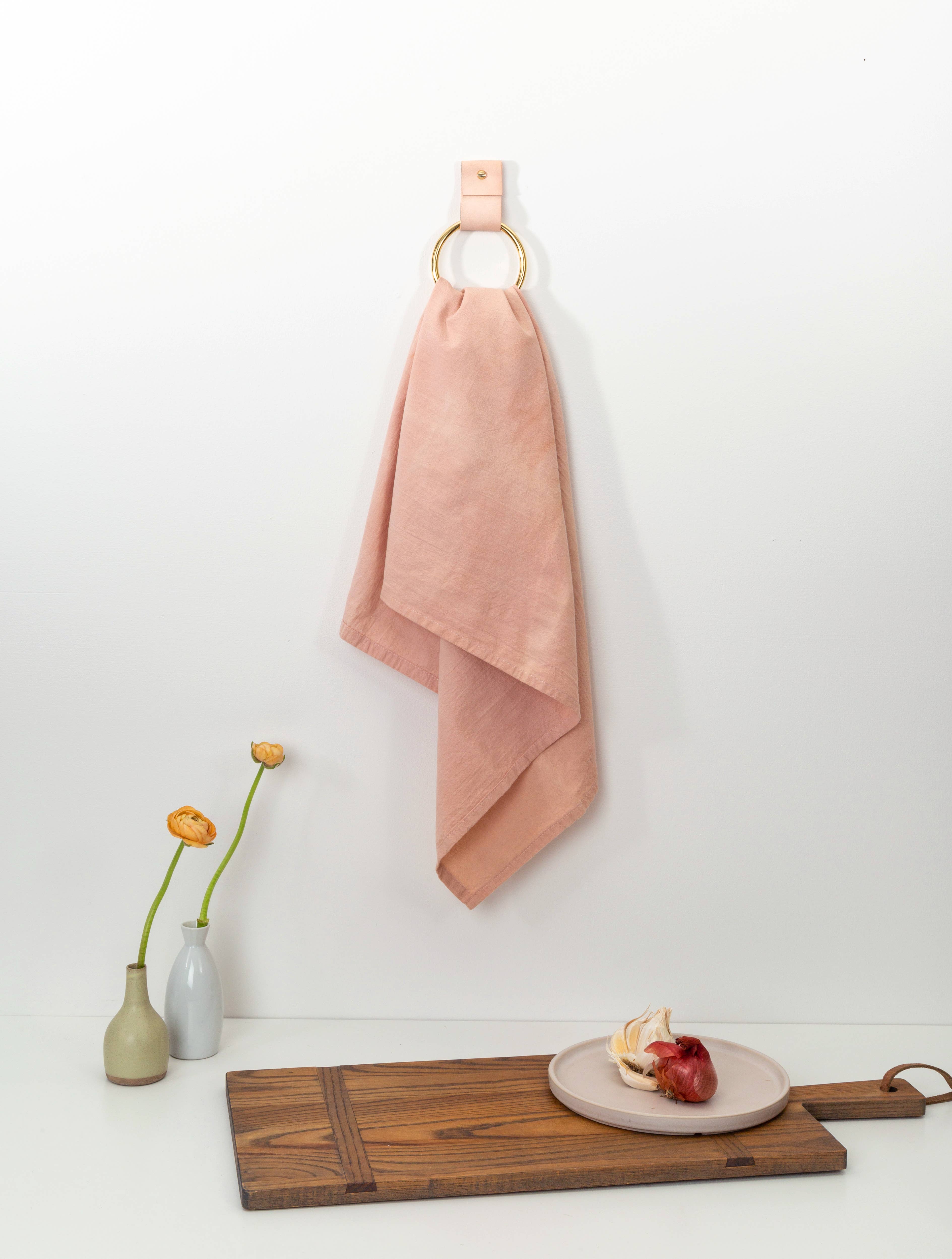 Keyaiira - Vendita all'ingrosso Porta asciugamani/gancio per asciugamani - Porta asciugamani piccolo largo in pelle - Anello in ottone [estremità piatta]6