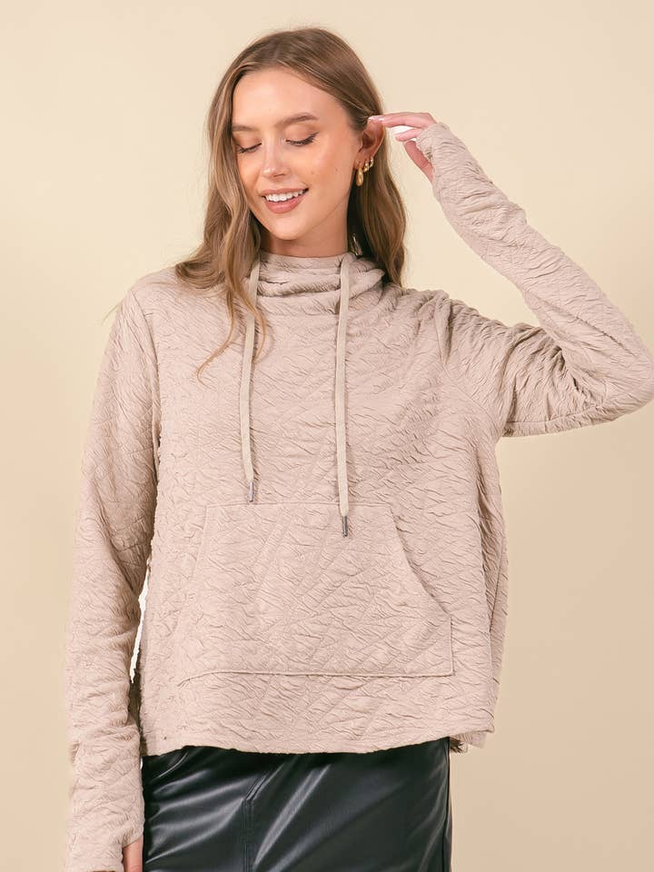 Doe and Rae – Großhandel Sweatshirt – Damen – Embo 44825T Kapuzensweatshirt aus Texturstrick mit Daumenloch0