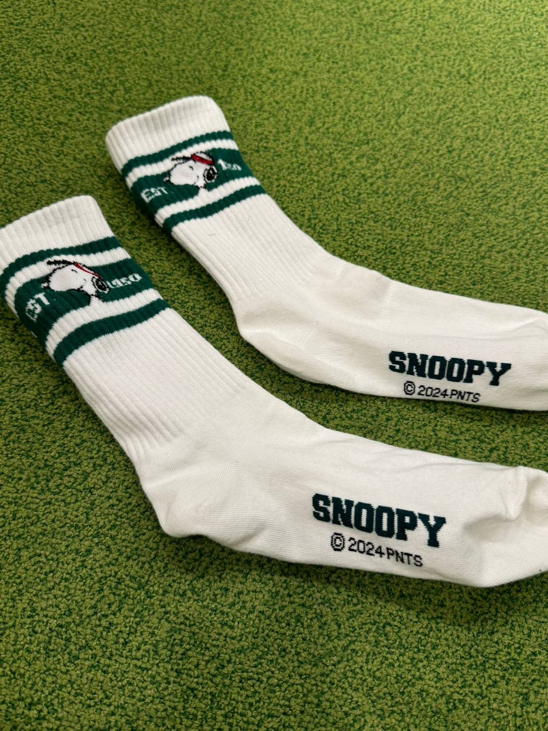 K-Wonderland – wholesale Strumpor - Unisex – Peanuts Variety Snoopy Sports Crew Ankelstrumpor 4