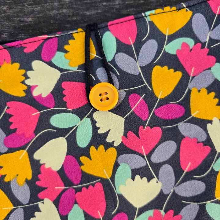 laubelgo - Wholesale Book Cover - Padded book cover with bright colored flowers4