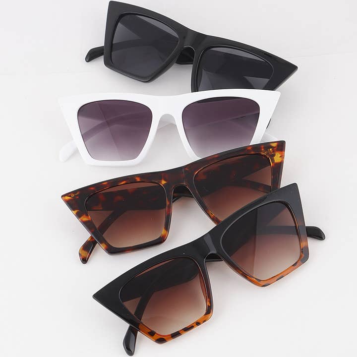 MIX COLOR Oversized Cat Eye Sunglasses for wholesale on Faire