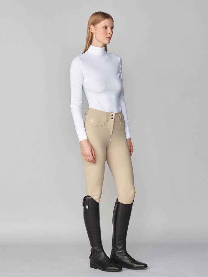 Timeless Show Shirt Solid White for wholesale on Faire10