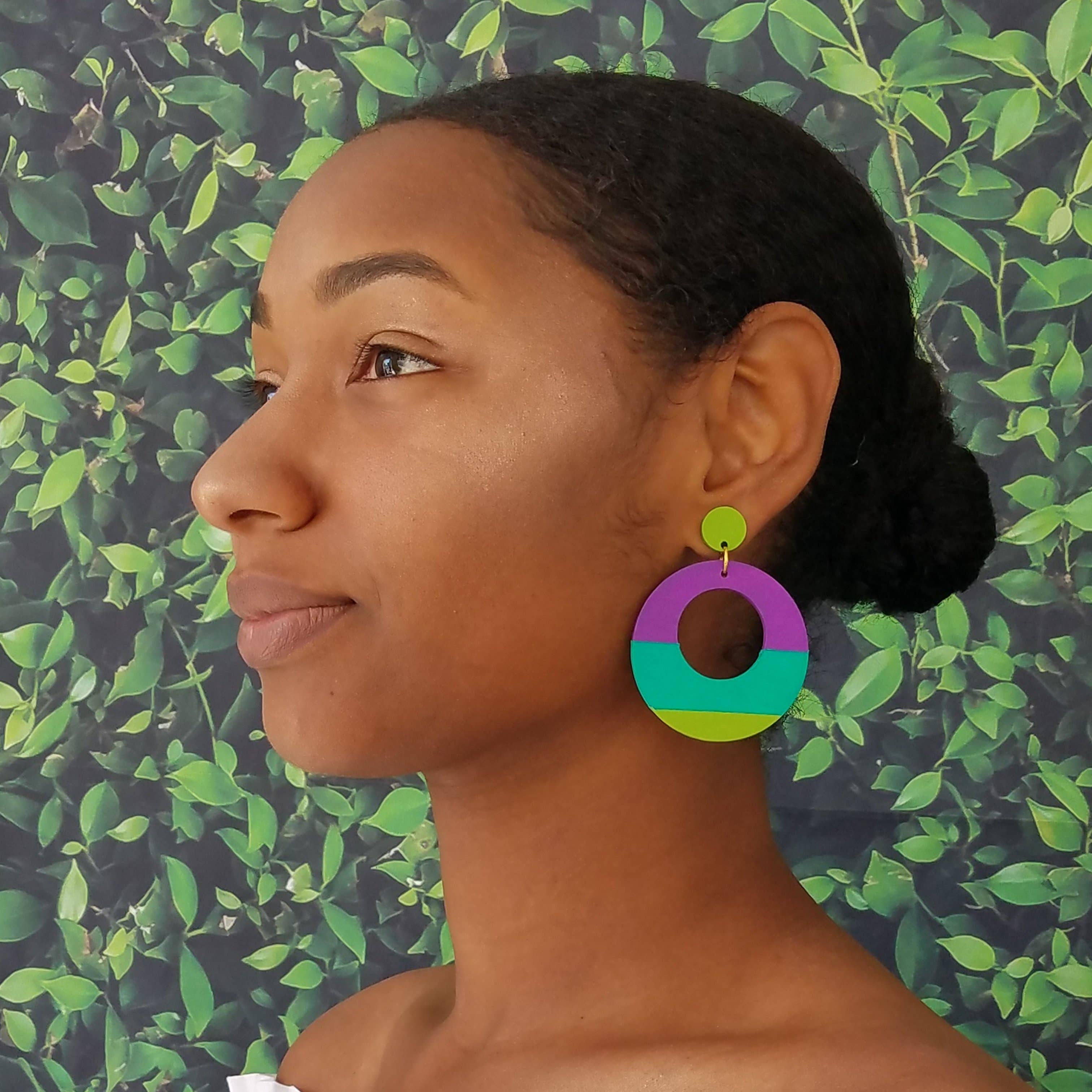SCOTCHBONNET! - Wholesale Dangle Earrings - Roundabout Lightweight Statement Earrings | Saltwater 1