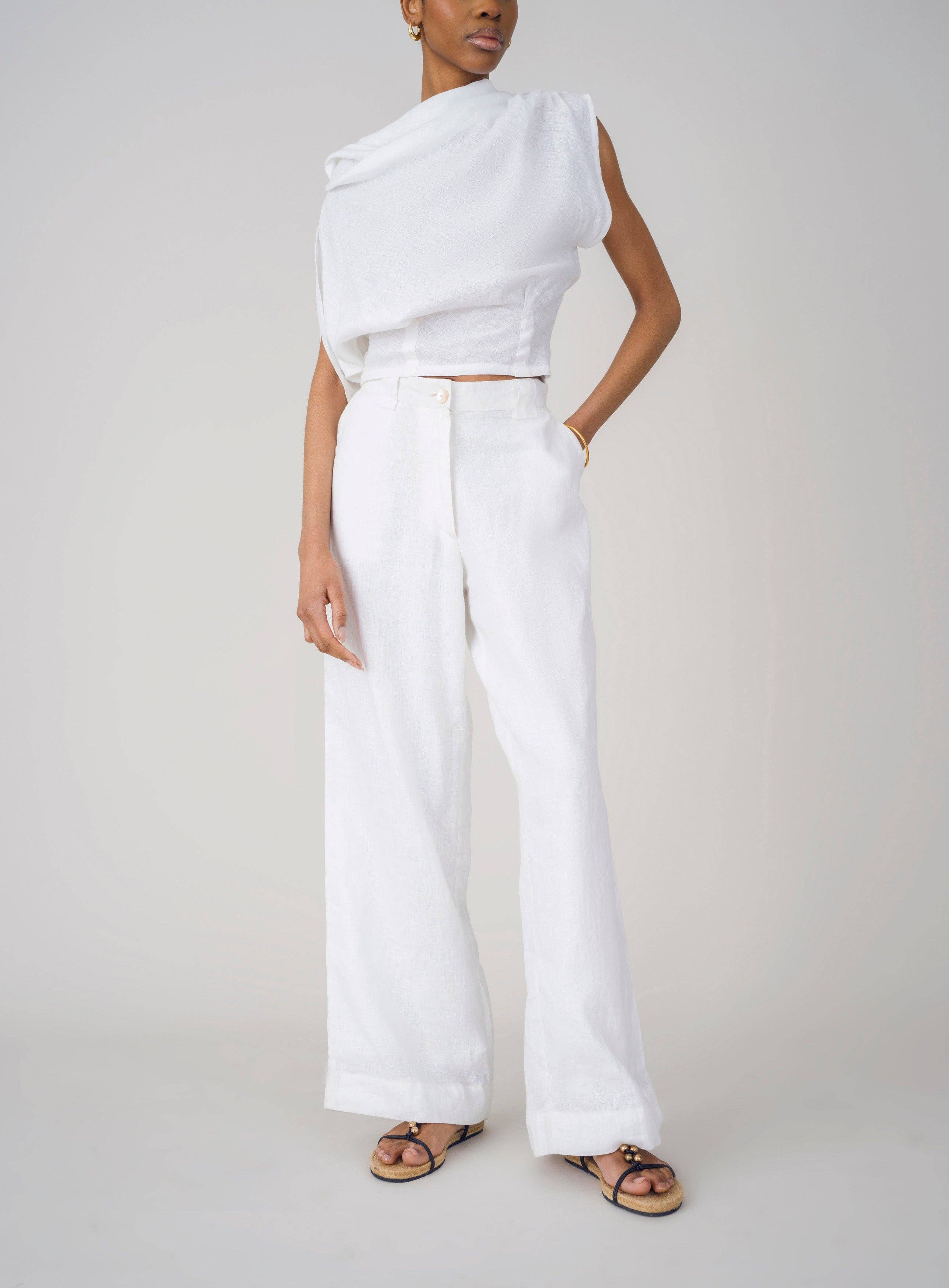 White Rhea Linen Top for wholesale on Faire2