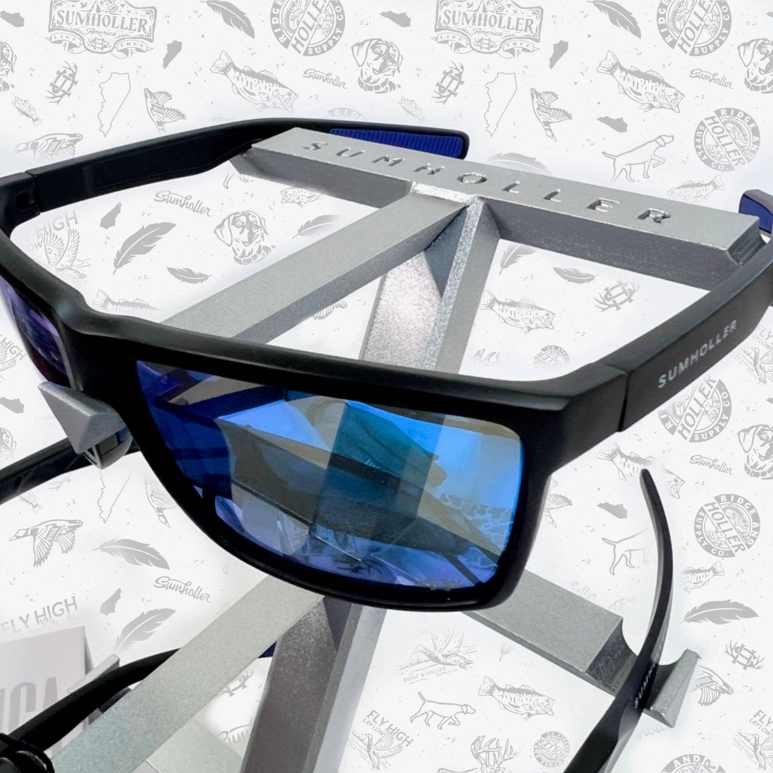 Ridge&Holler - Wholesale Retailer Display - Accessories - Sunglasses Stand Display8