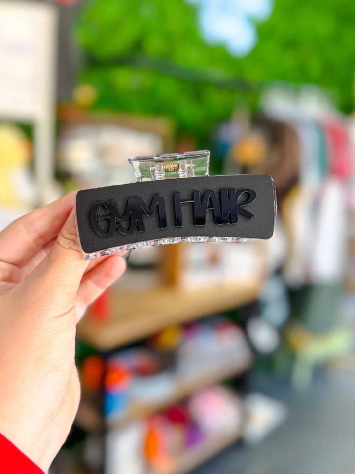 Cheveux de gym noir mat pour la vente par MaeLynn’s