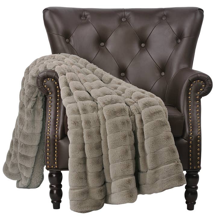 Plush Sherpa Throw Blanket Warm Microfiber Large 60 X 80 Washable Tv Watching for wholesale by Cypress Linen / Bluff City Bedding