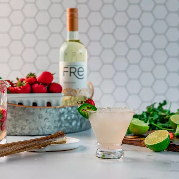 Zepeim - Wholesale Non-Alcoholic Spirits/Wine/Beer - Sutter Home Fre Moscato 1