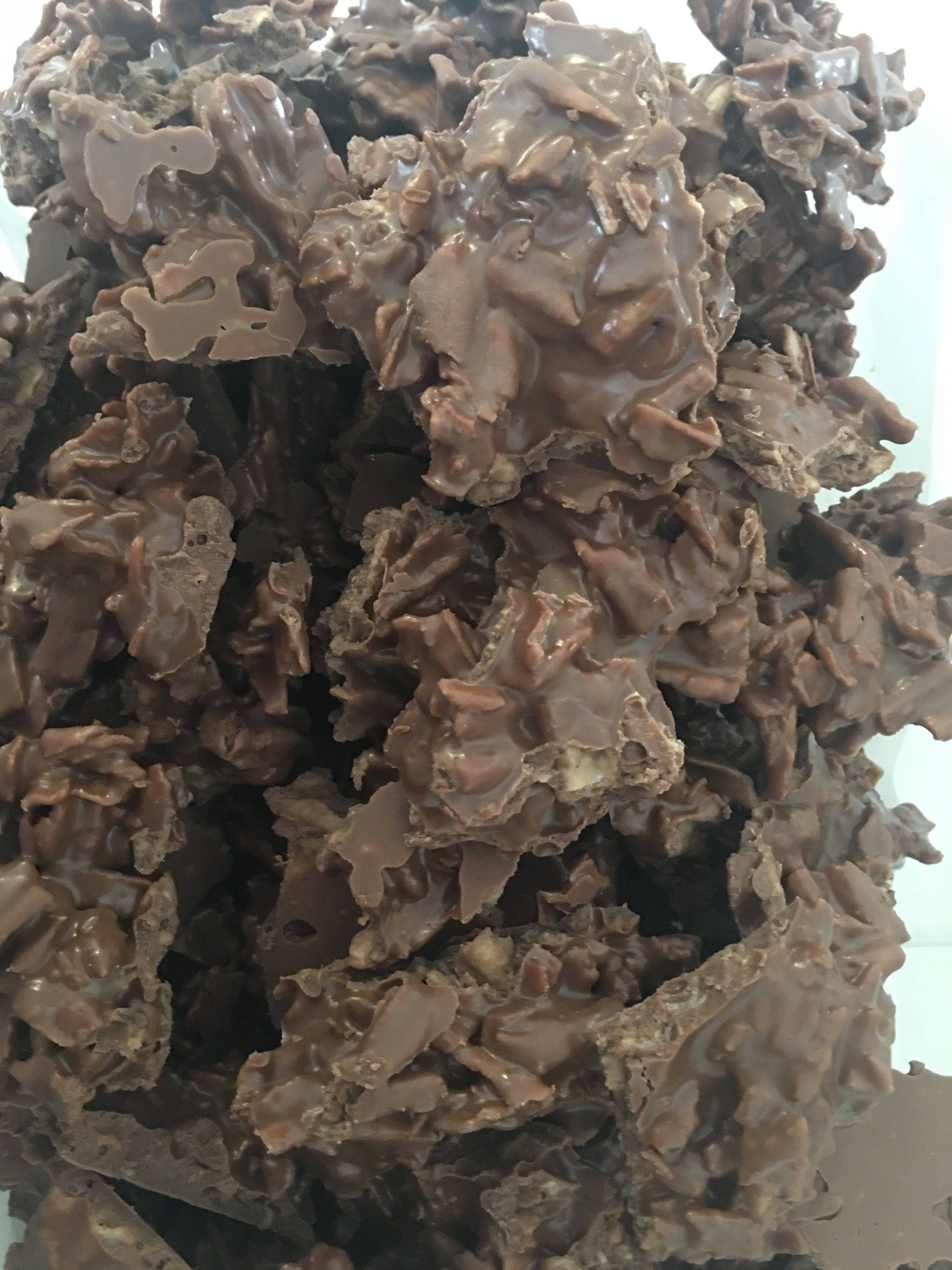Cardinal Chocolates - Wholesale Chocolate Covered Sweets - Potato Chip Bark ~ Chocolate Covered Potato Chips sm/lg2