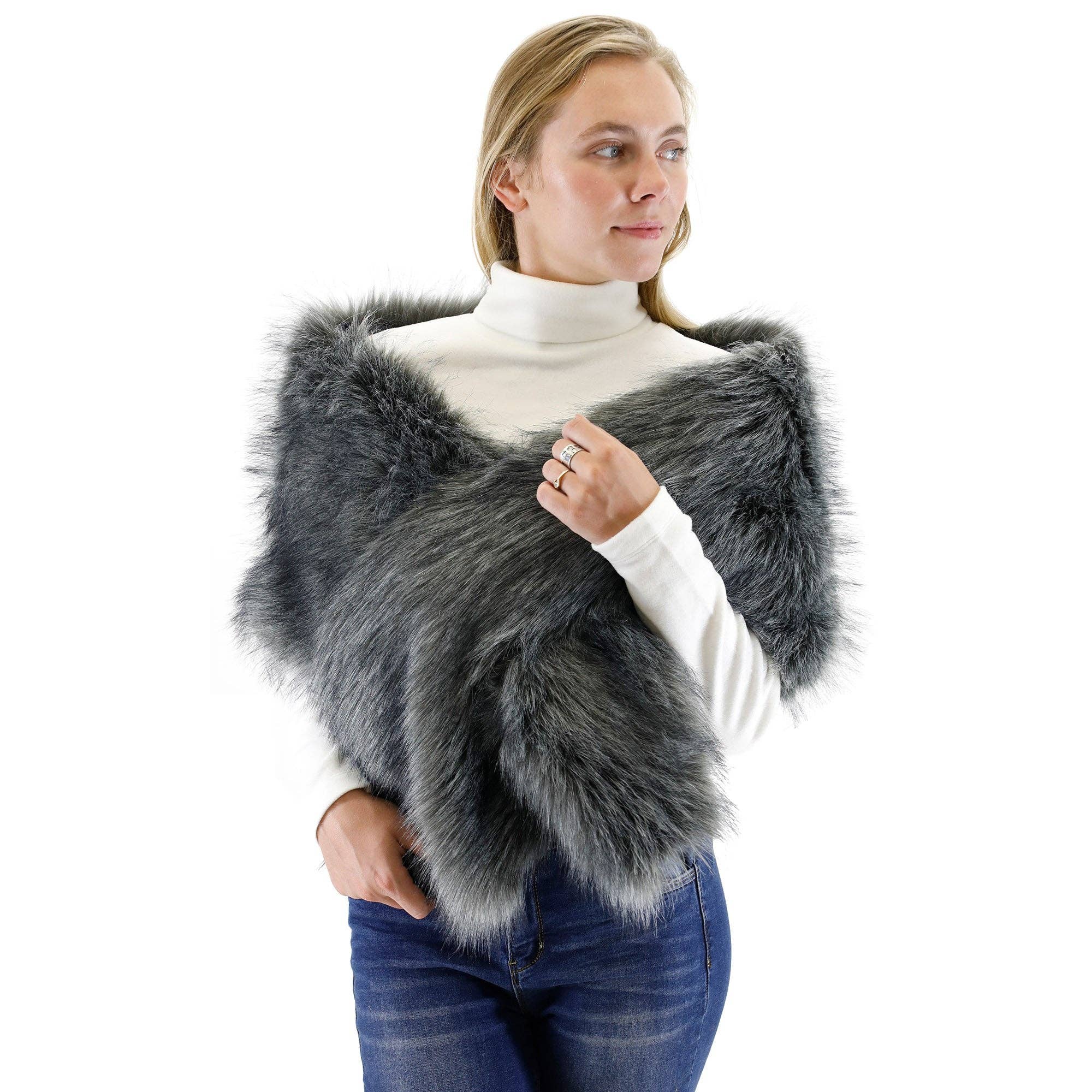 TAPA fashion - Wholesale Fur/Faux Fur Coat - Women's - Faux Fur Shawl Wide P373 (3PC)31