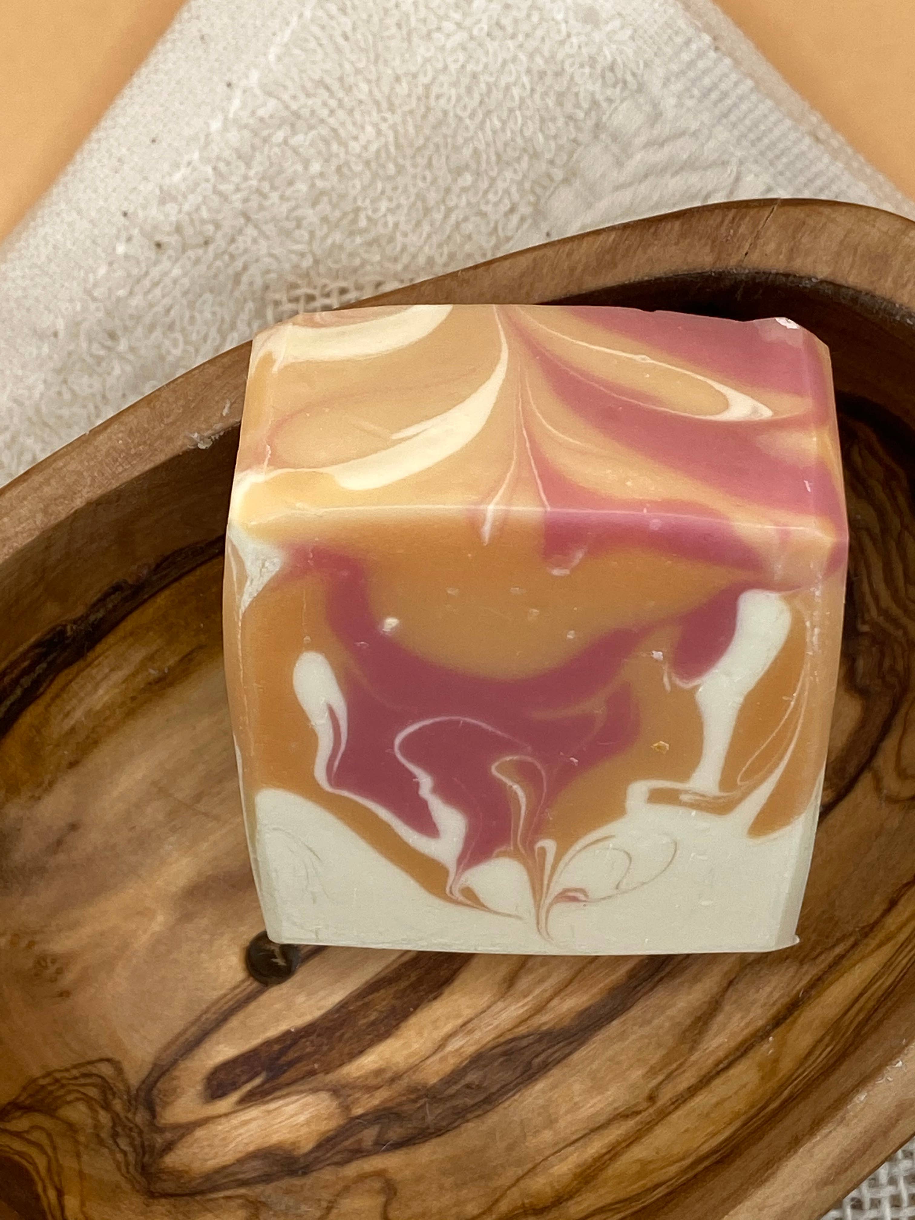 Fiori - Wholesale Bar Soap - Hand and Body Soap - Pink Grapefruit1