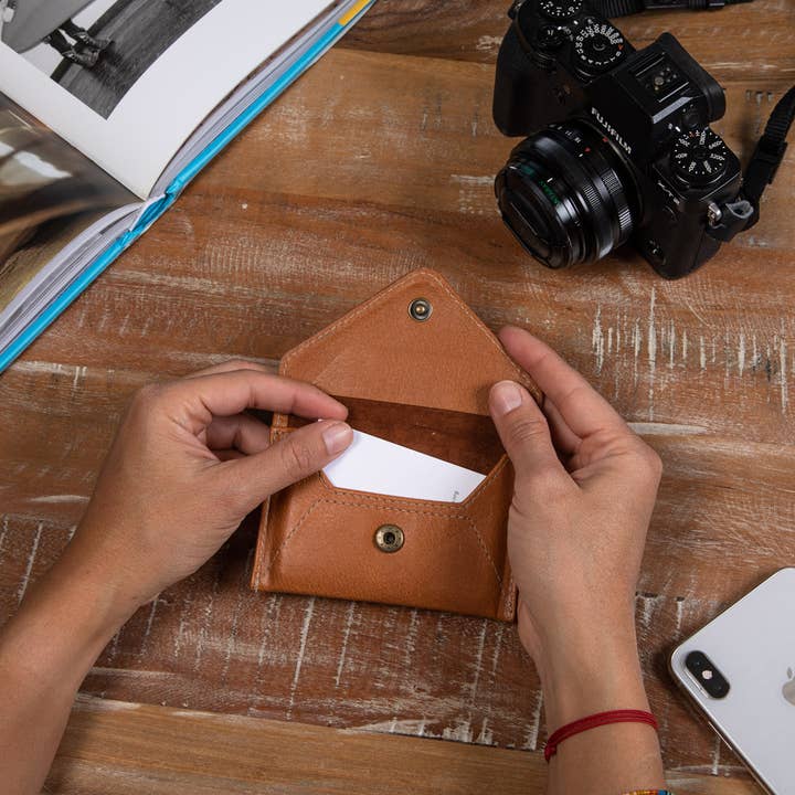 CASUPO - Wholesale Wallet - Men's - Women's Mini Leather Envelope Wallet - RFID wallet - Natural