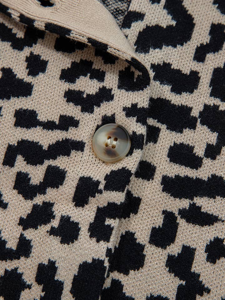 Babs + Birdie - Wholesale Cardigan - Women's - Leopard Chunky Knitted Cardigan Sweater6