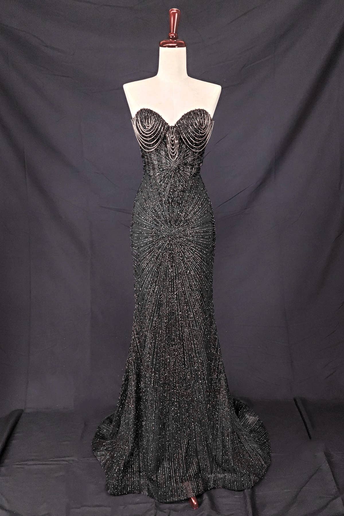 Chicas - Wholesale Gown - Women's - Long sparkling mermaid dress with hanging jewels CF0014