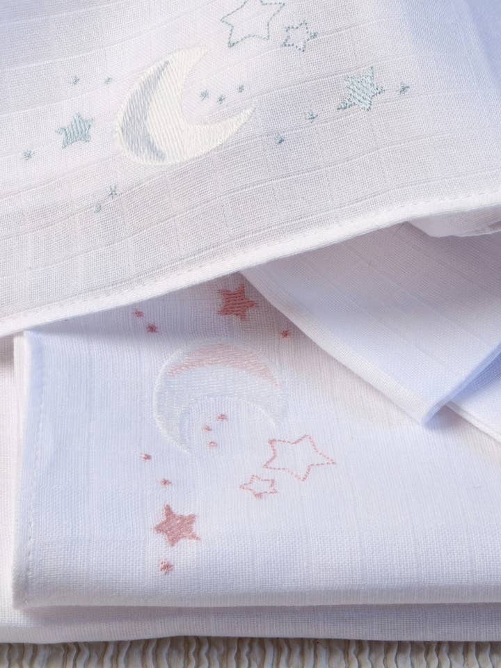 Spucktuch mit Mond-Stickerei für den Großhandel von Teresa Alecrim - Têxteis para o Lar