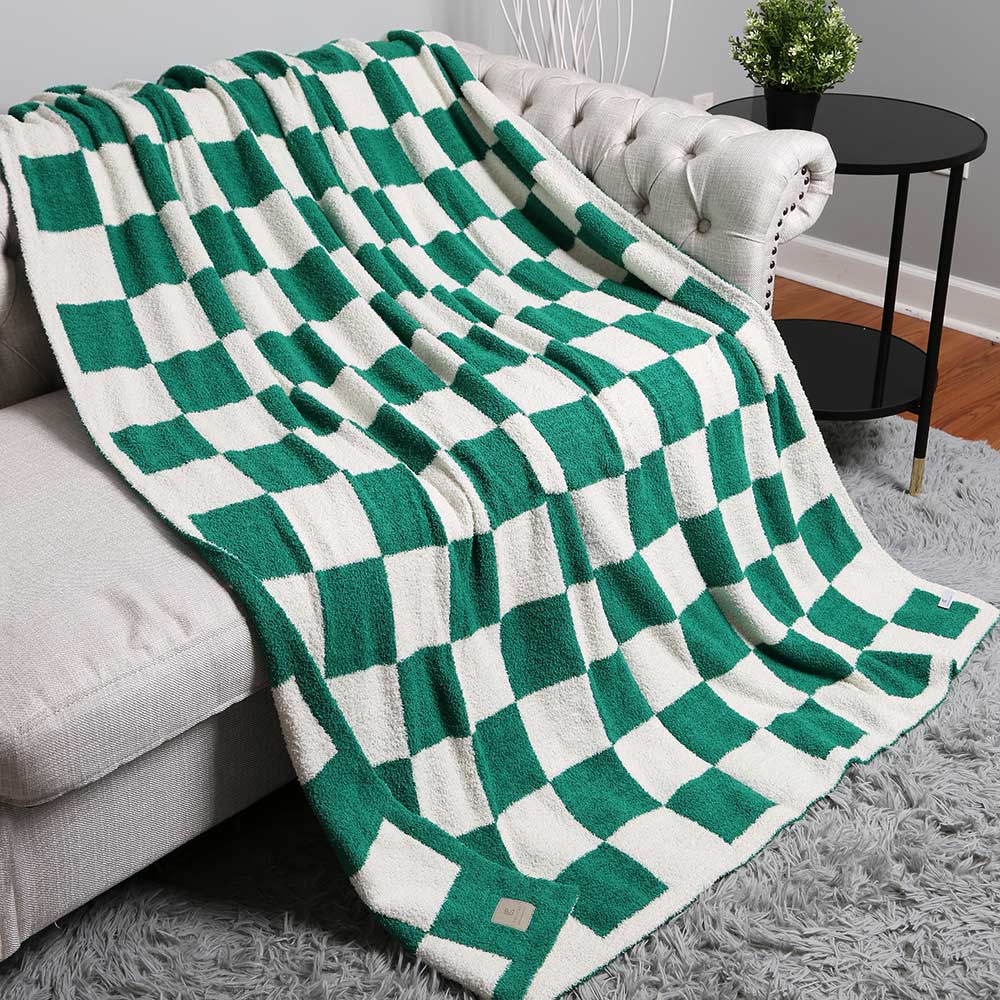 Sensibling Corp. – wholesale Throw blanket – Reversible Checkerboard Patterned Throw Blanket
15