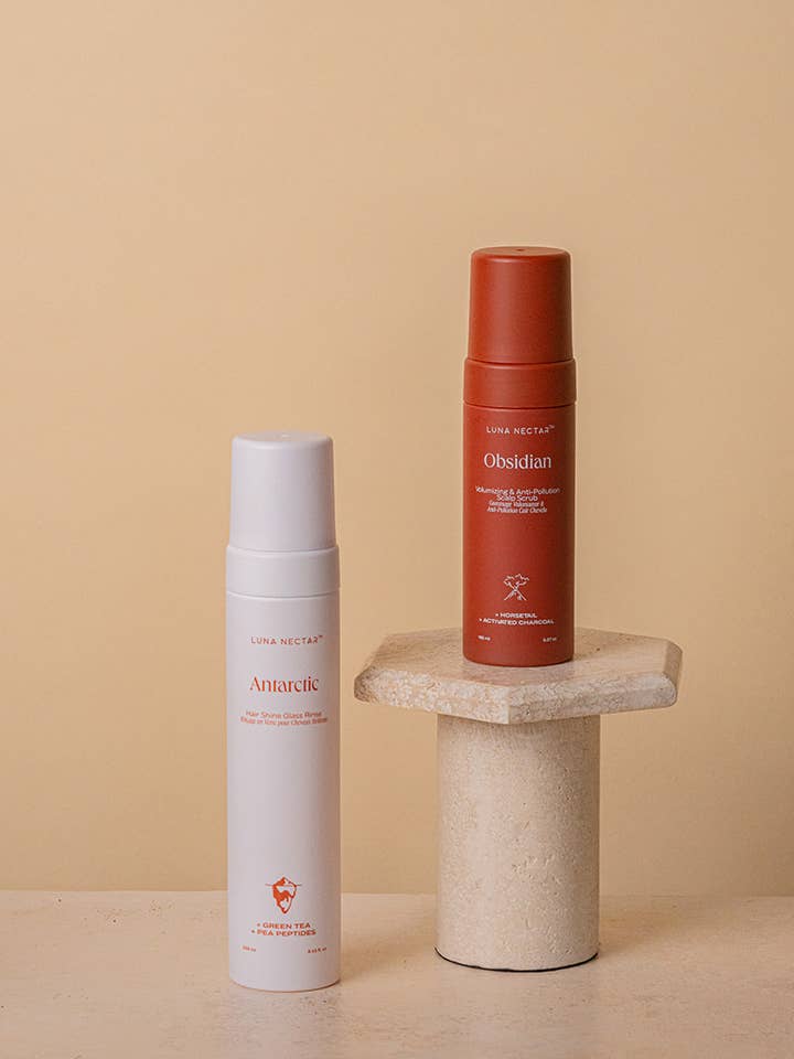 Série Shower pour la vente par Luna Nectar