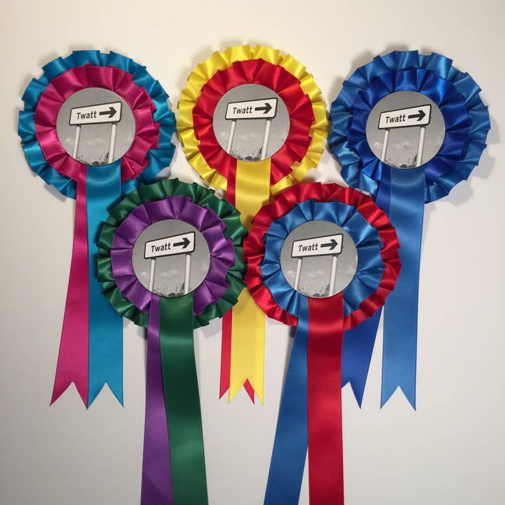 Twatt - Versatile bavaglio a forma di rosetta da regalo per la vendita all'ingrosso da parte di Lesser Spotted Images Ltd