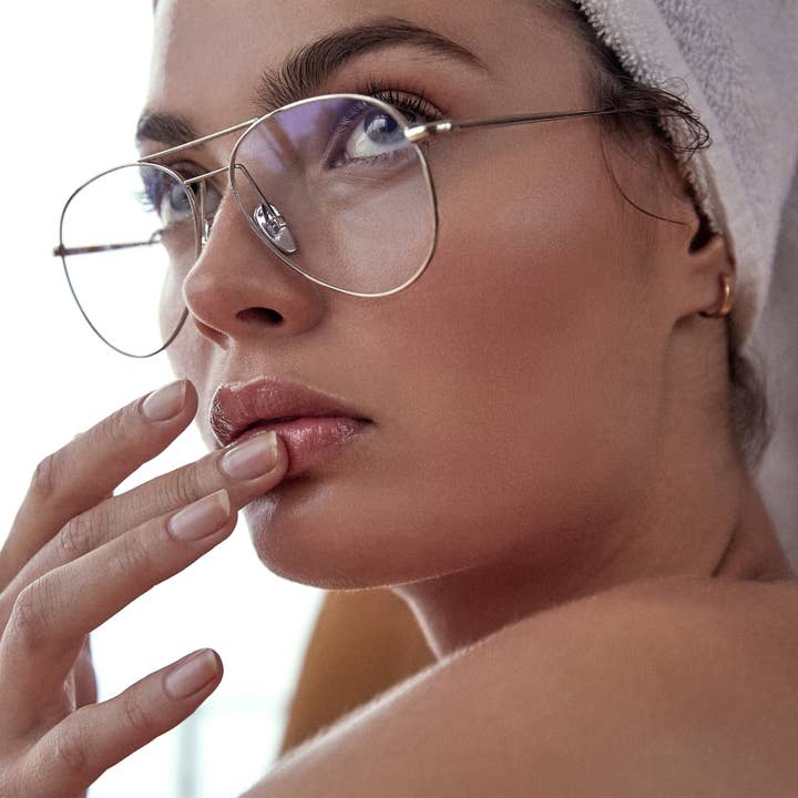 They Call Her Alfie - Wholesale Lip Treatment/Mask - NATURAL- Hyaluronic Acid + Peptide Lip Treatment5