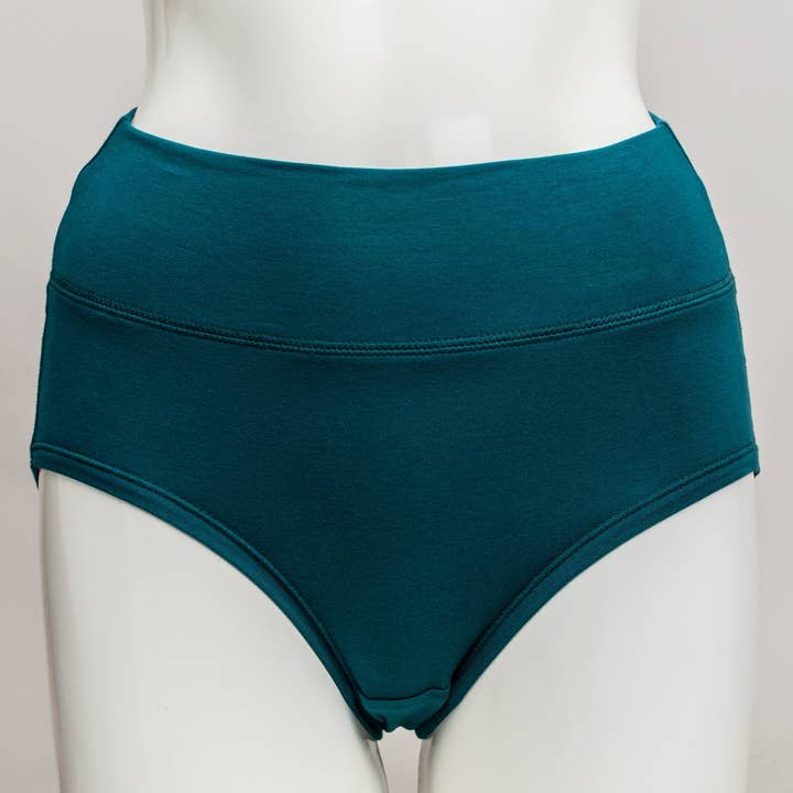 La Gaunche, Teal, Bamboo and other Purchase Wholesale tschechische perlen. Free Returns & Net 60 Terms on Faire trending on Faire.