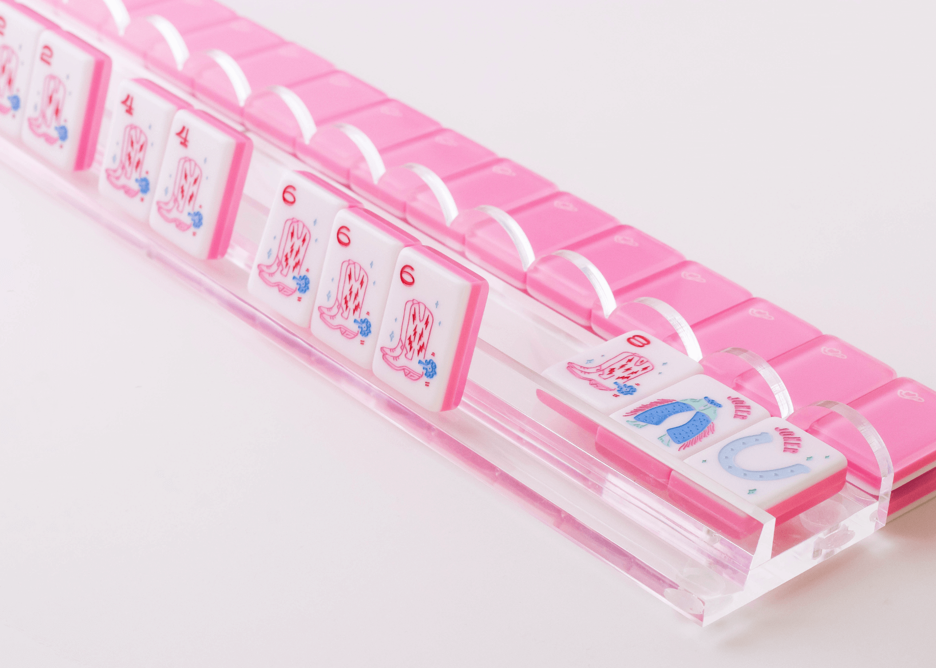 Miss Mahjong - Wholesale Board Game - Clear Acrylic Racks with Scalloped Pusher2