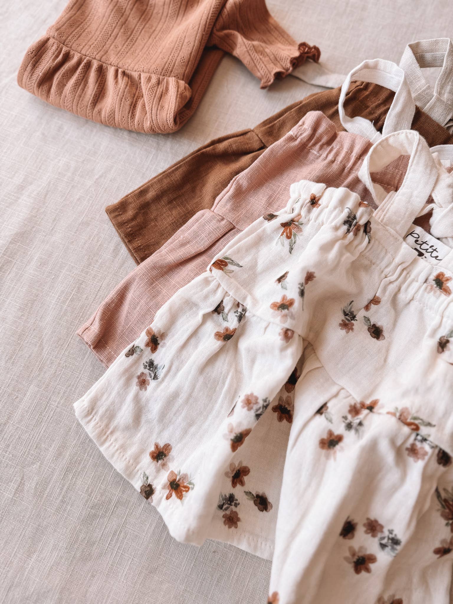 PETITE EvelinaApparel - Wholesale Dress - Baby - Grab bag / girly  dresses1