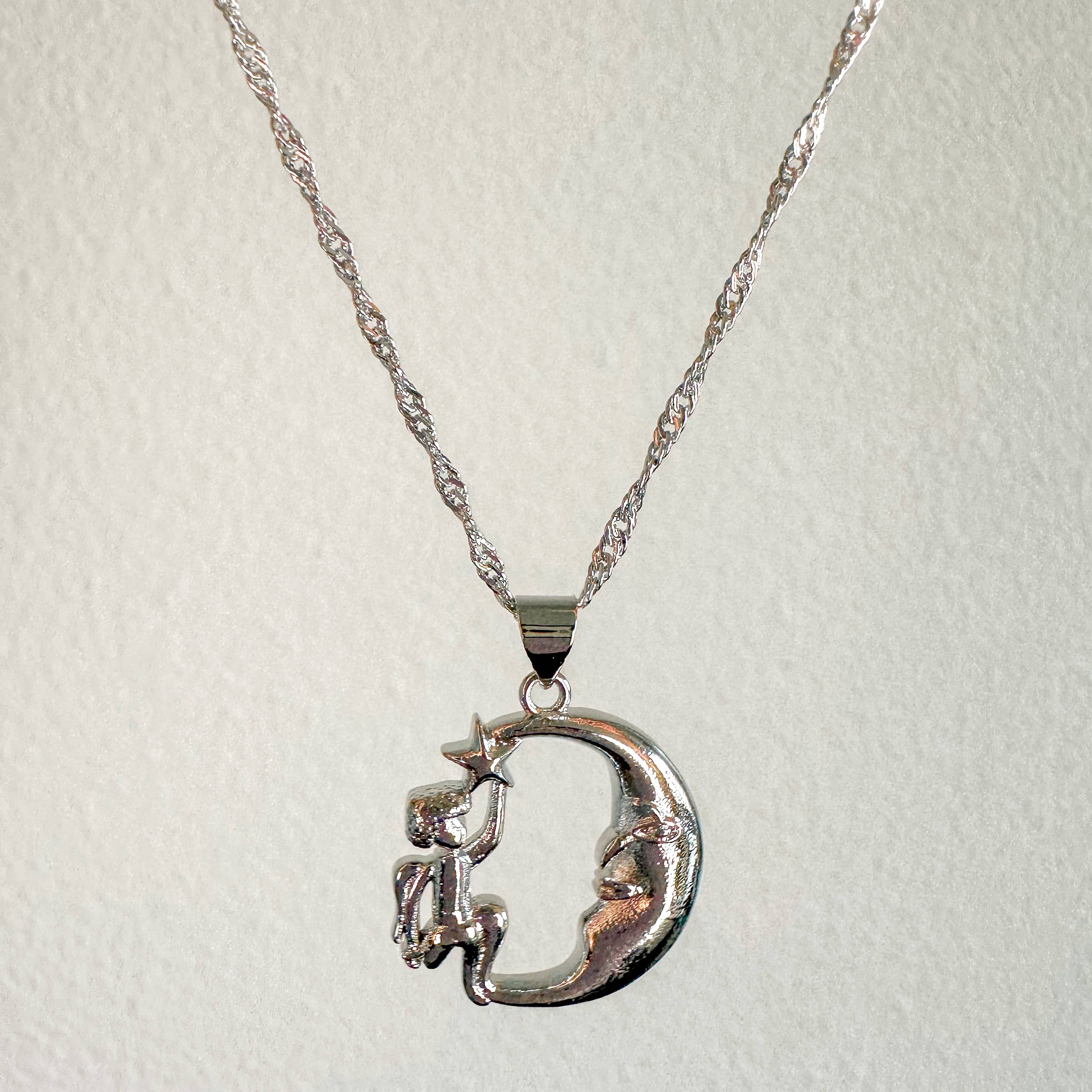 TRIPPY VELVET - Wholesale Pendant/Charm Necklace - Angel On The Moon In Silver2