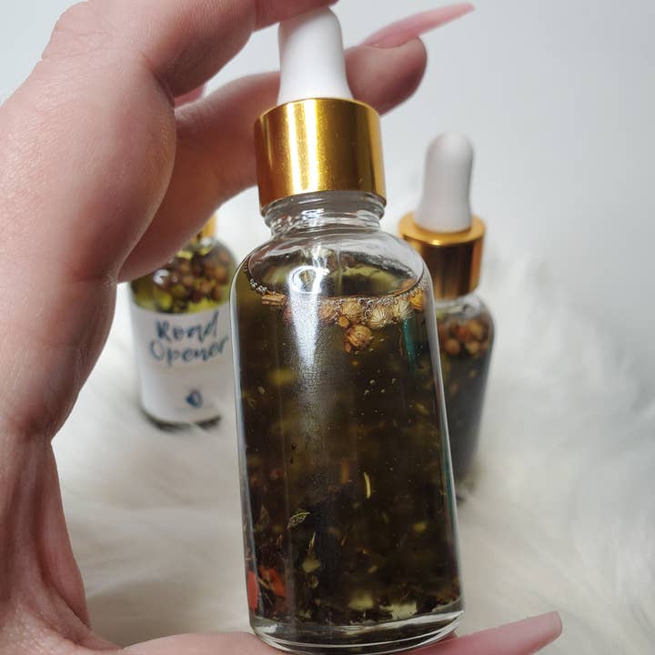 THUG MERMAIDD - Wholesale Essential Oil - ROAD OPENING Block Removal Oil - , Manifestation Oil, Spell Oil, Ritual Oil, Anointing Oil, Block Removal, New Beginnings