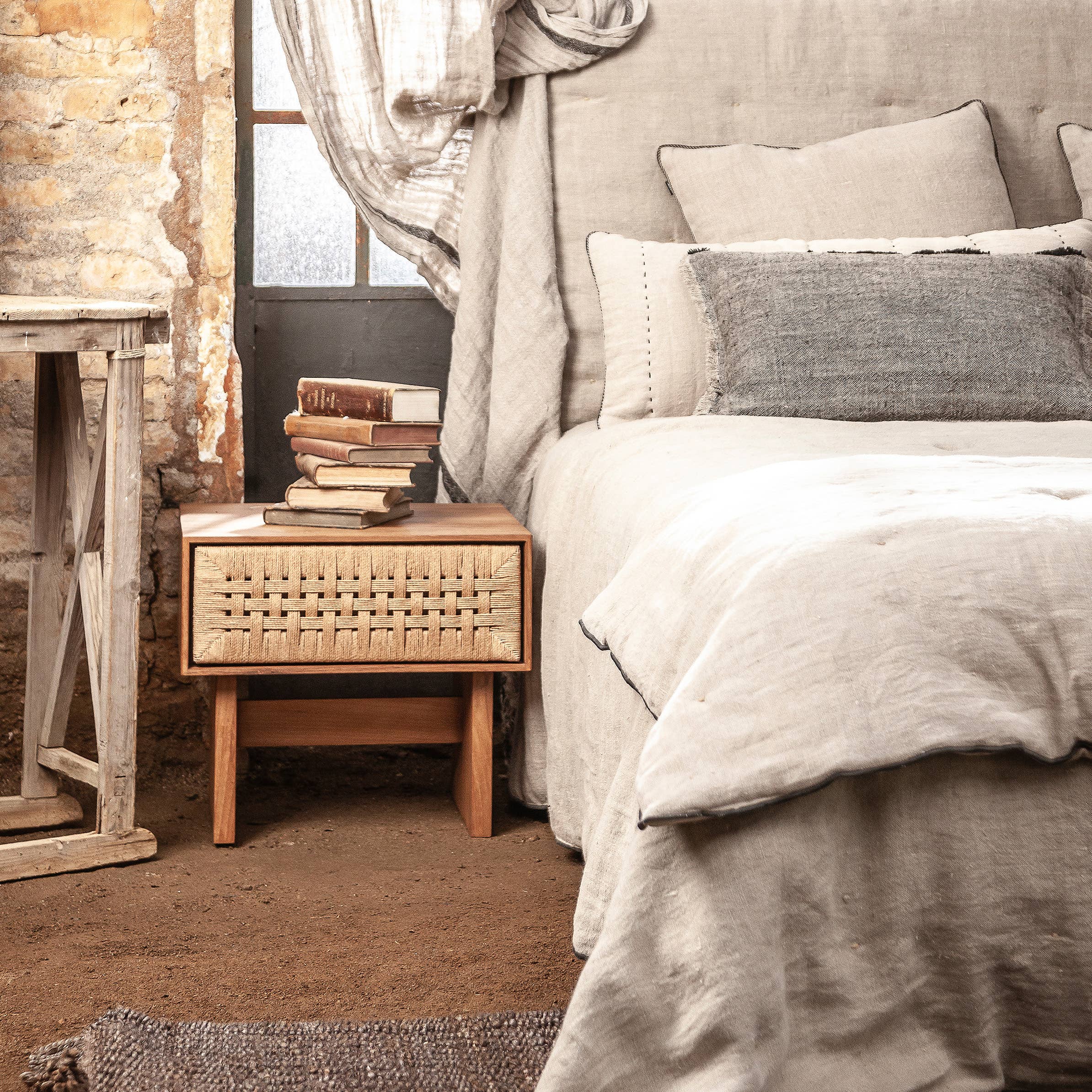 Dareels - Wholesale Side Table - CORA Bedside table7