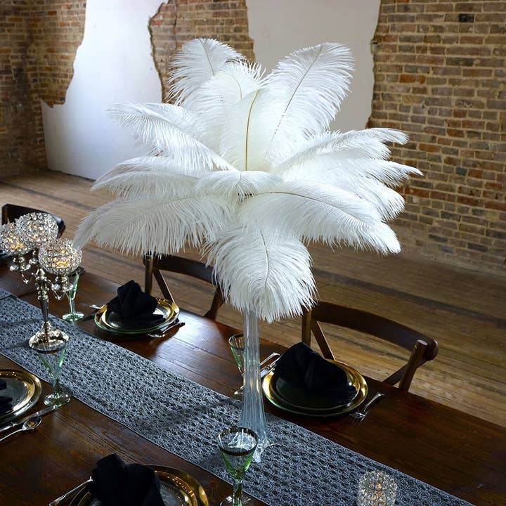 Eiffel Tower Centerpiece
White Ostrich Feathers & Clear Vase for wholesale by Zucker Feather Products