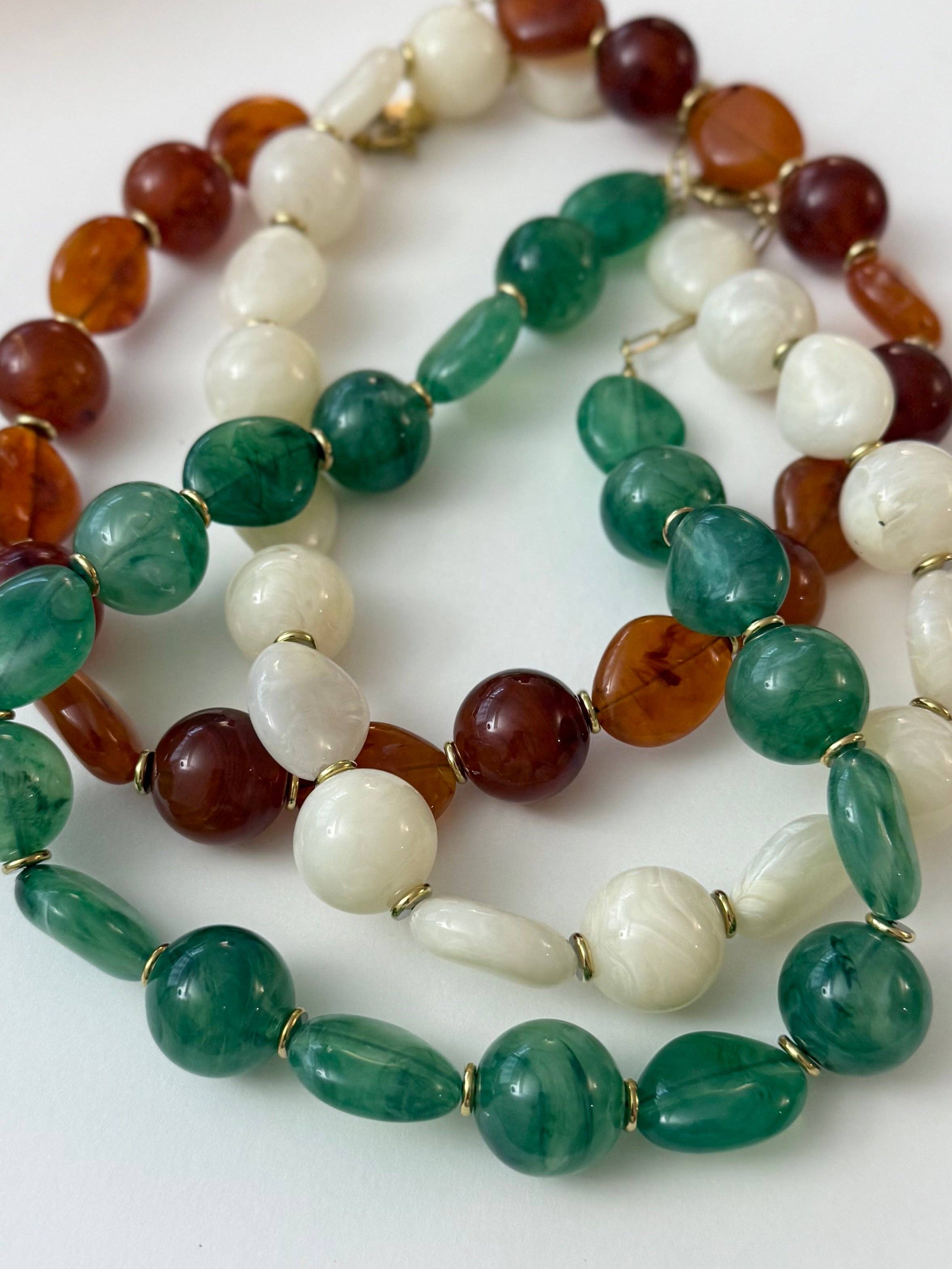 A.B. Paris - Wholesale Beaded/Pearl Necklace - Bali resin necklace - several colors available10