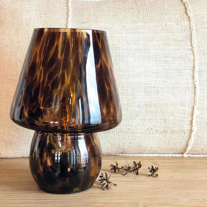 brun Leopard dekorativ lampe Batteridrevet D13,5 H18cm (batteridrevet) for engroshandel på Faire
