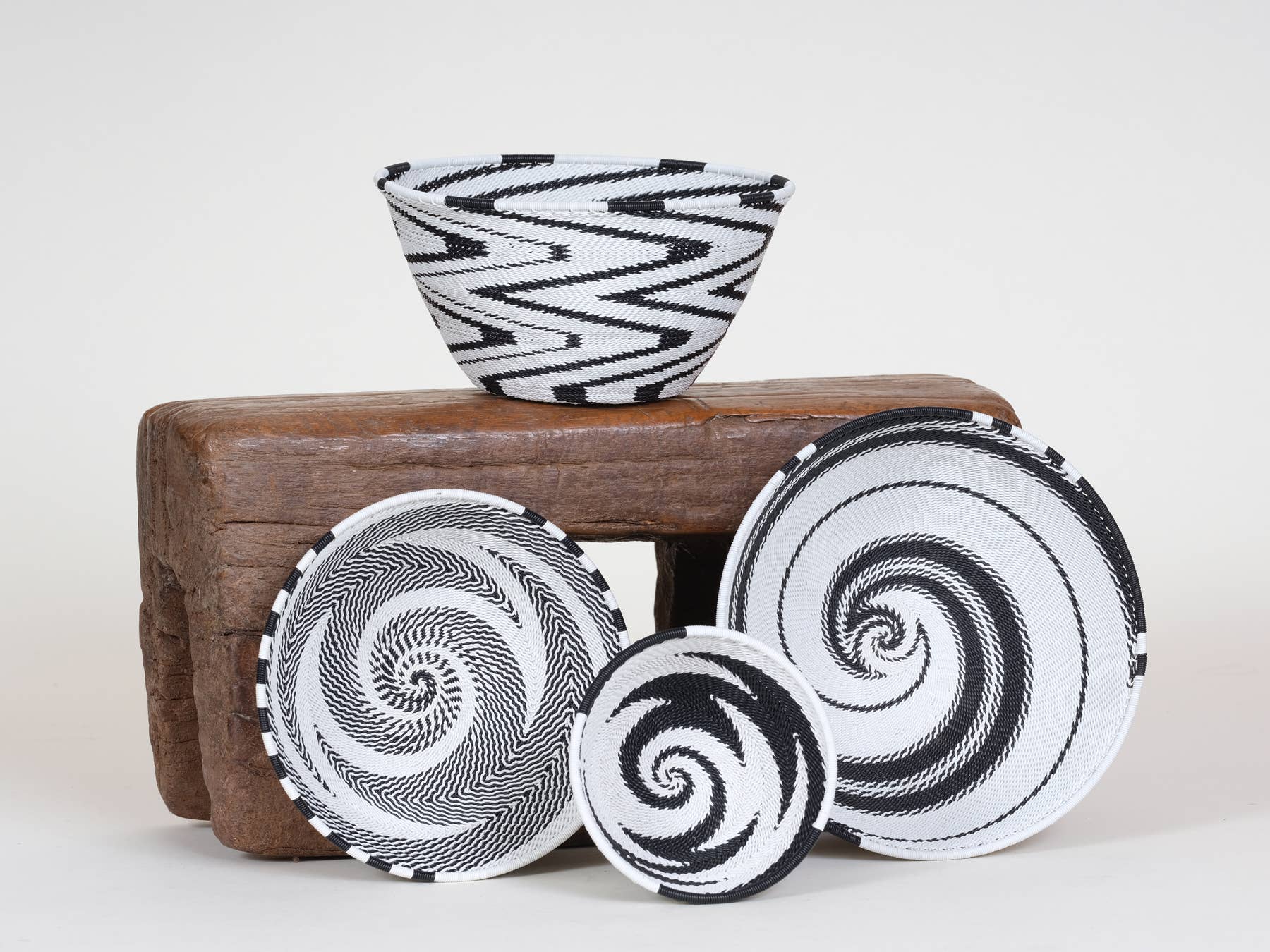 AS'ART a sense of crafts – Prato/tigela decorativa por atacado – Tigela de fio de telefone trançado, cores Mix&Glow37