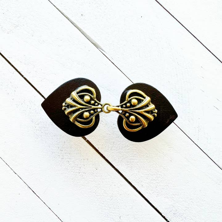 KardiKlips – wholesale Brooch – Cinch Clips for Dresses, Shirts, Jackets, Dusters
