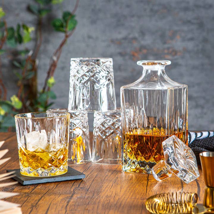 Rinkit Ltd - Vendita all'ingrosso Decanter - RCR Crystal - Set di bicchieri e decanter per whisky Orchestra, 5 pezzi
