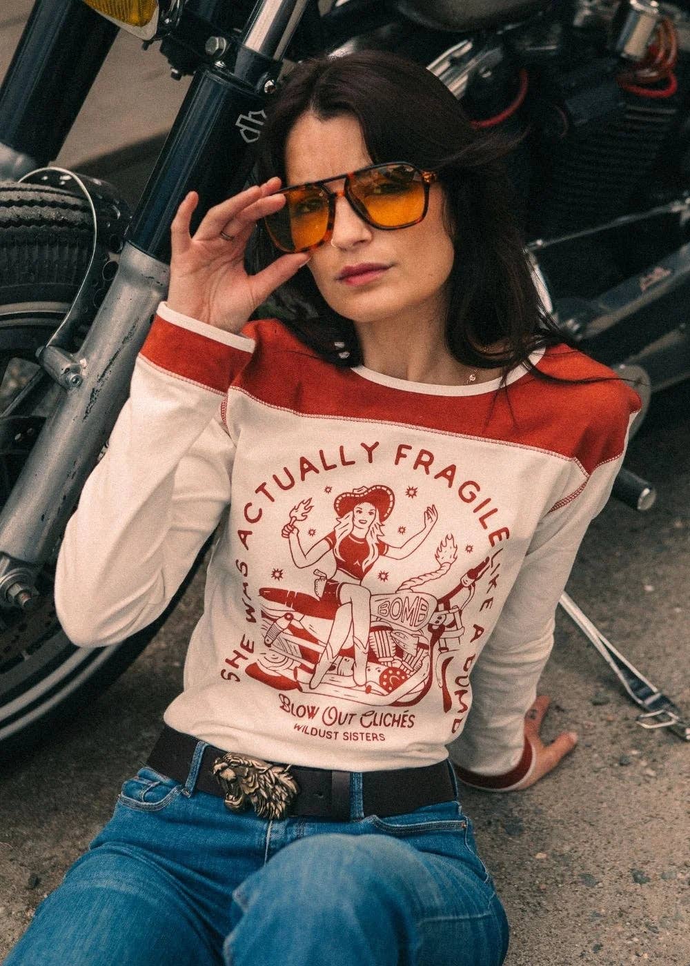 WILDUST - Wholesale Screen Printed T-Shirt - Women's - WESTERN TEE - FRAGILE LIKE A BOMB3