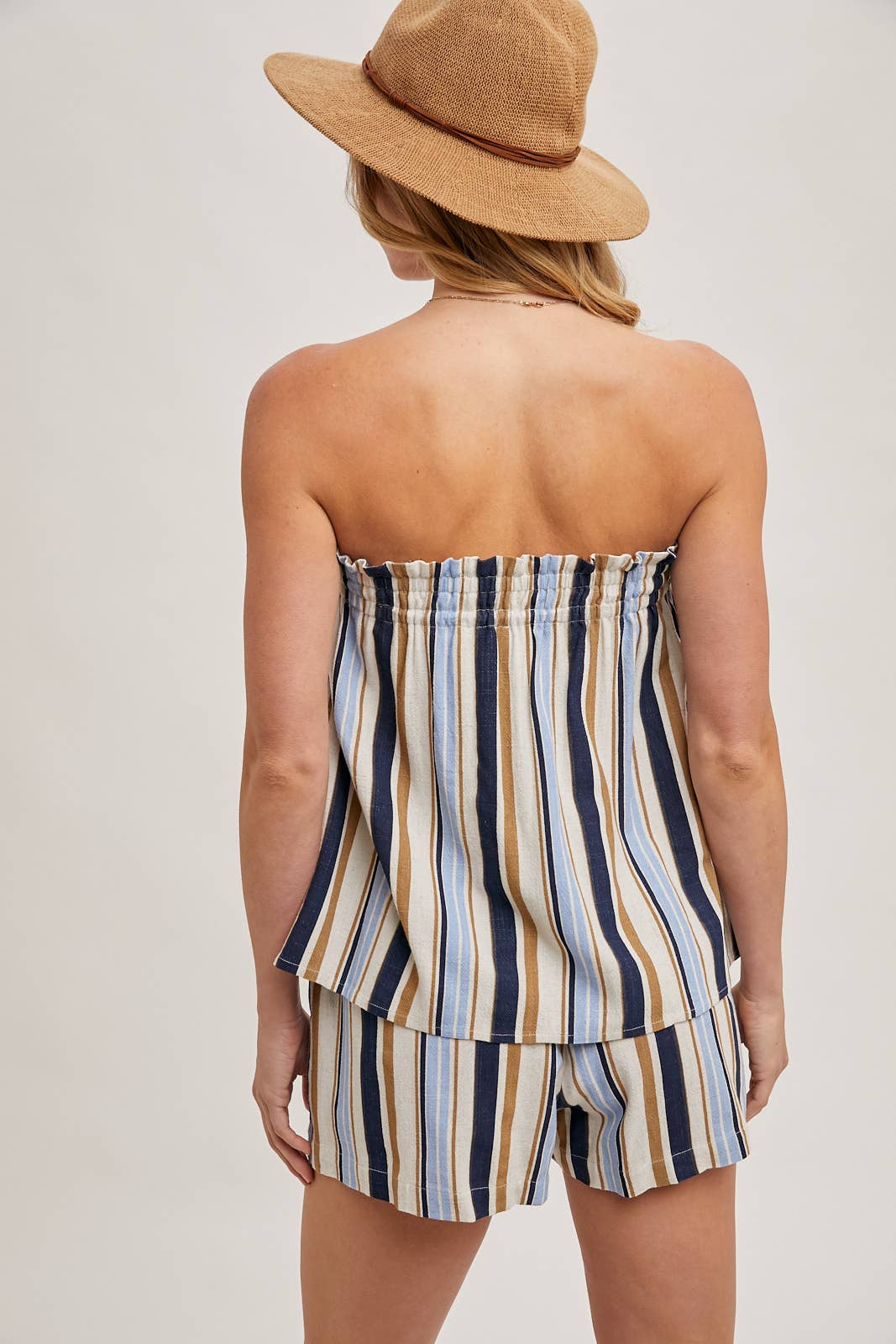 Bluivy - Vente Ensemble de vêtements d'intérieur – femme - ENSEMBLE HAUT SMOCKÉ SANS MANCHES À RAYURES CORFOU & SHORTS5