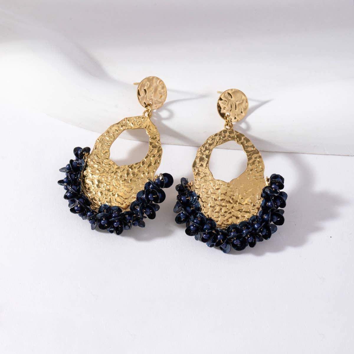 Lovelika - Wholesale Dangle Earrings - Colorful dangling earrings - Liora0