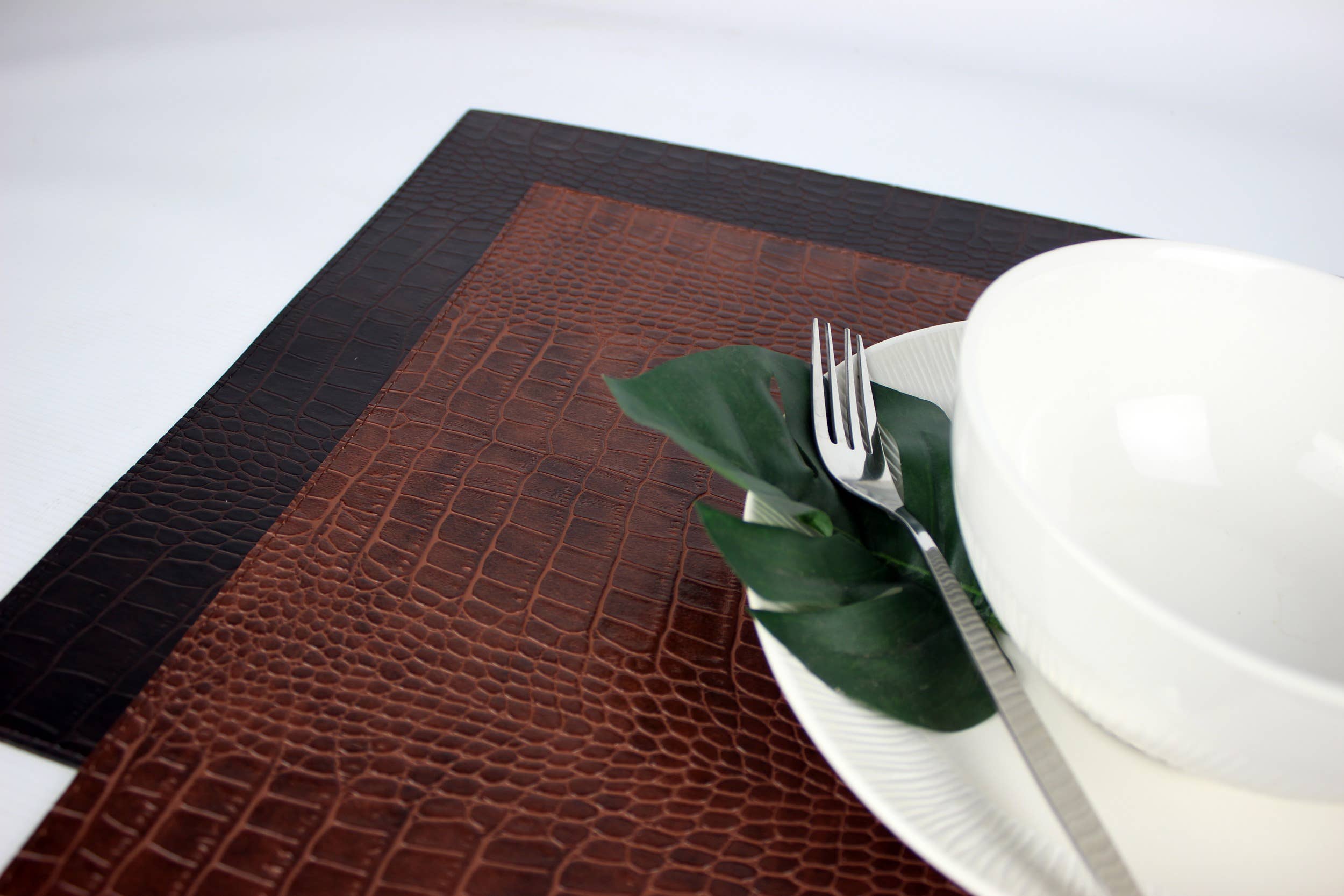 Signature Home Collection GmbH - Wholesale Placemat - Set van 6 rechthoekige placemats in krokodillenprint, licht- en donkerbruin1